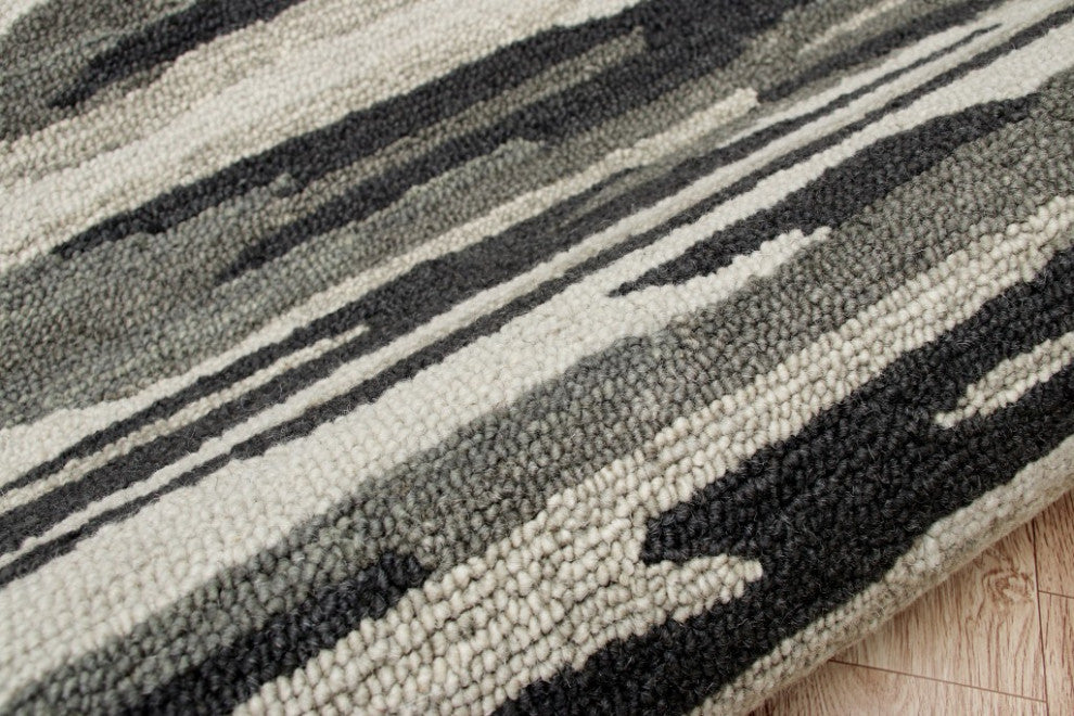4" Round Black and Gray Camouflage Area Rug