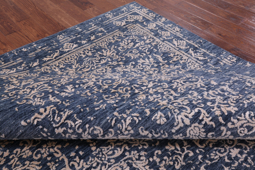 8' 1" X 10' 1" Hand Knotted Wool and Silk Persian Rug Q6252