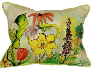 Betsy's Garden Extra Large Zippered Pillow 20x24