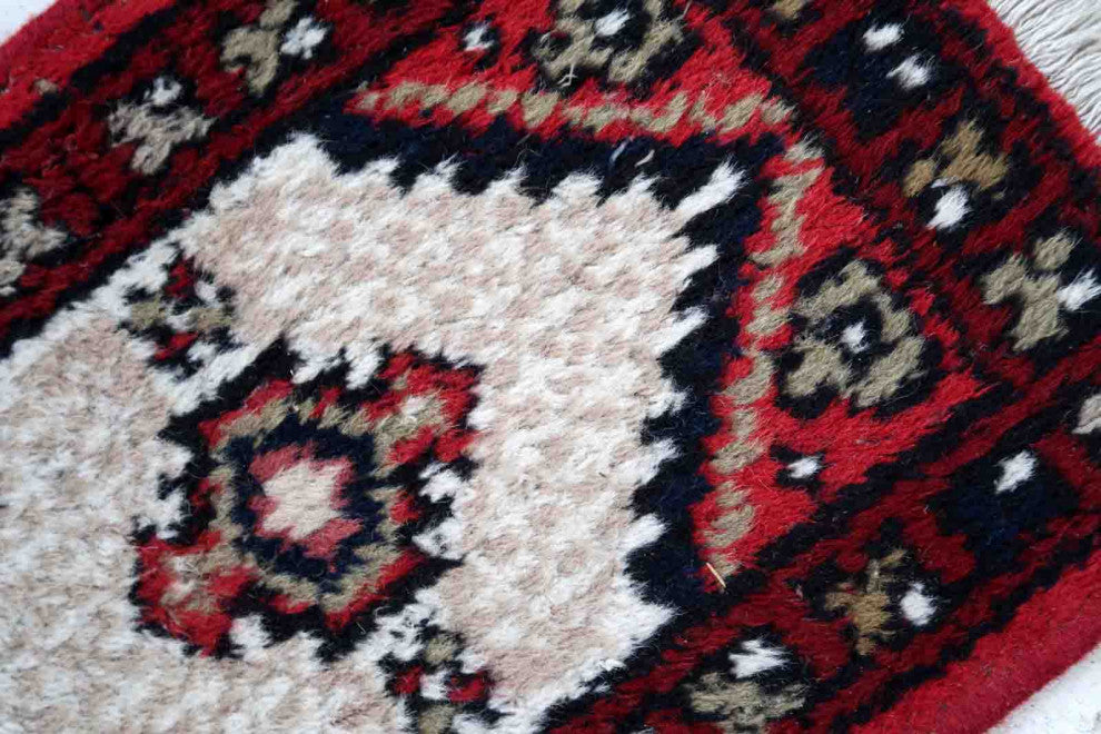 Handmade Vintage Persian Hamadan Mat 1.3'x1.9', 40cmx59cm 1970s