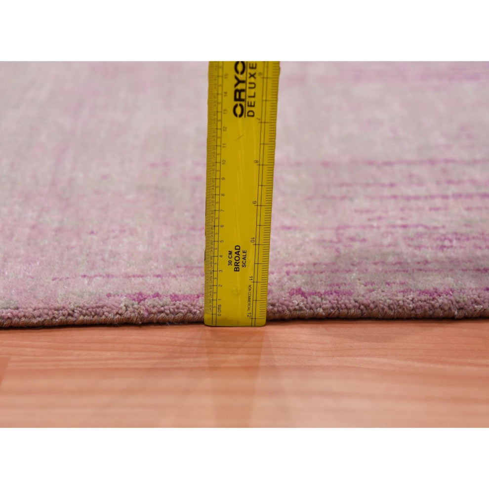 Natural Wool Pink Vertical Ombre Design Hand Knotted Oriental Rug, 4'1" x 6'2"