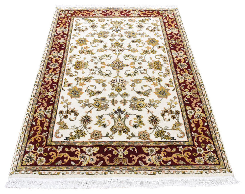 Ivory Rajasthan With Flower Design Wool and Silk Hand Knotted Rug, 4'x6'2"