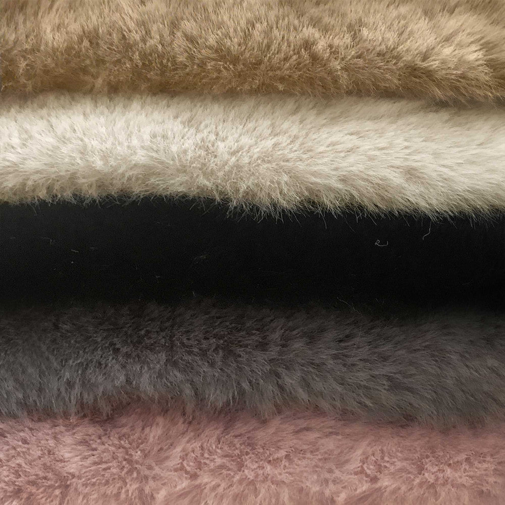 HomeRoots Luxe Faux Rabbit Fur Rectangular Rug 5' x 8' Ivory