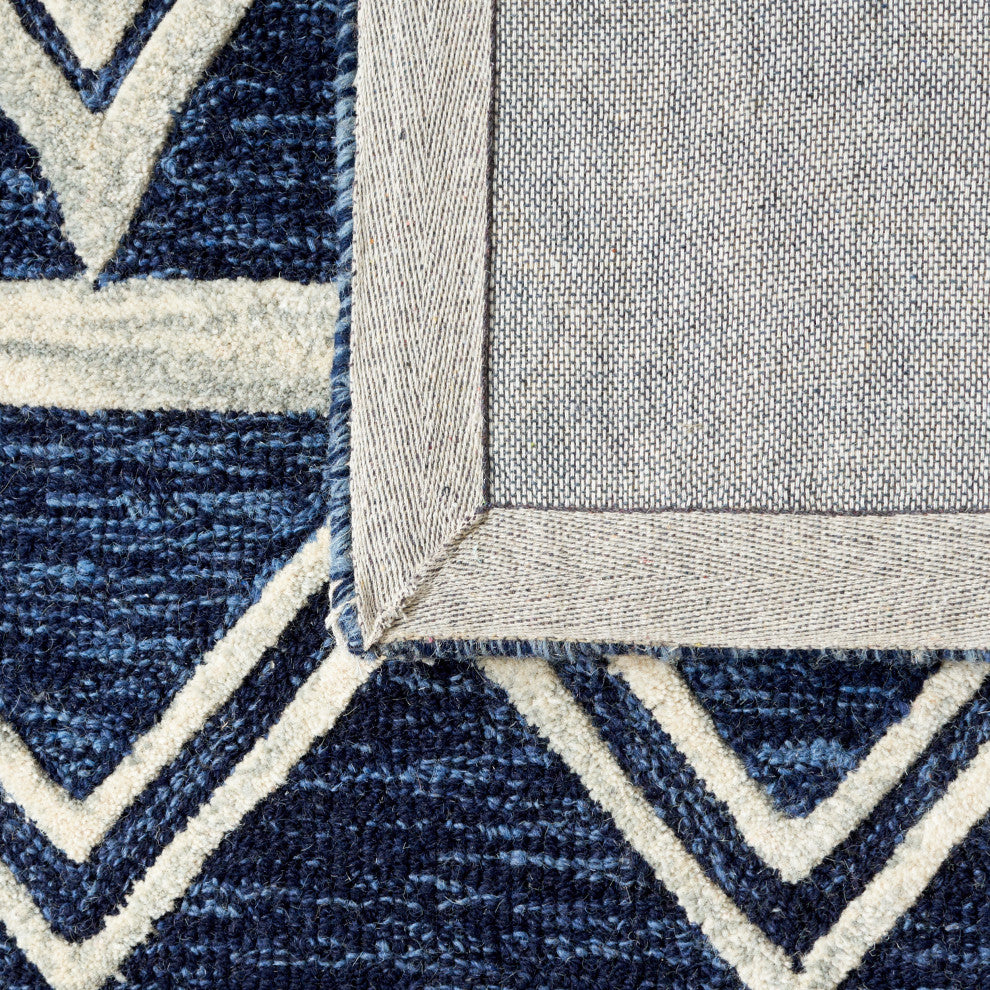 Safavieh Couture Abstract Collection, ABT851 Rug, Navy/Ivory, 5'x8'