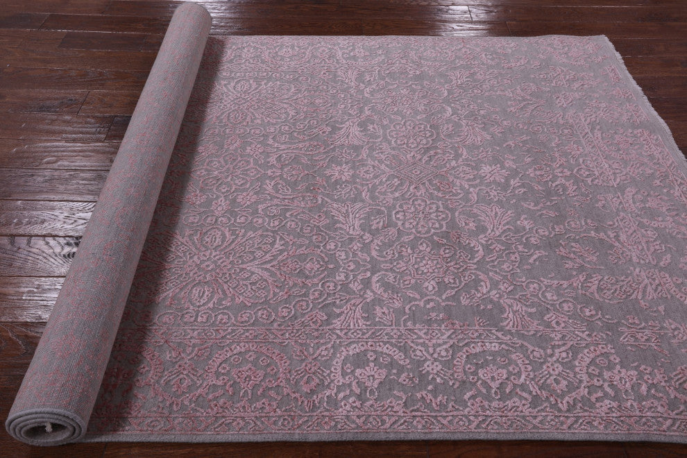 5' 1" X 8' 4" Persian Handmade Wool and Silk Rug Q6747