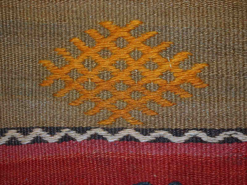 Handmade vintage Persian Sumak kilim 2,3' x 4.3' (70cm x 132cm) 1940s
