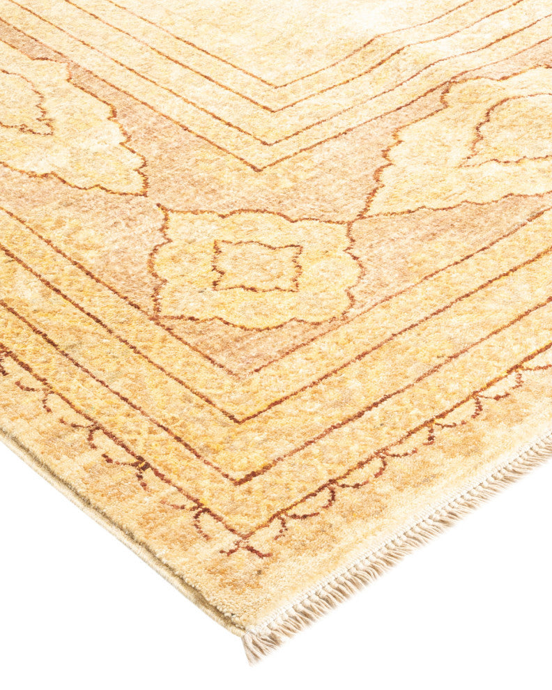 Eclectic, One-of-a-Kind Hand-Knotted Area Rug Ivory, 8'1"x10'4"