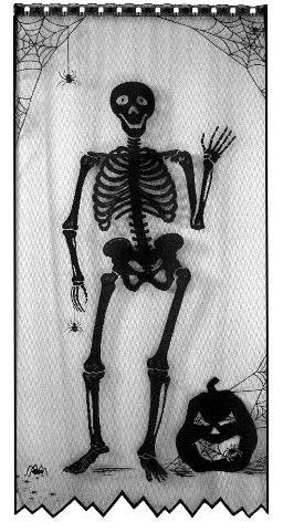 Heritage Lace Bones Scenic Panel in Black