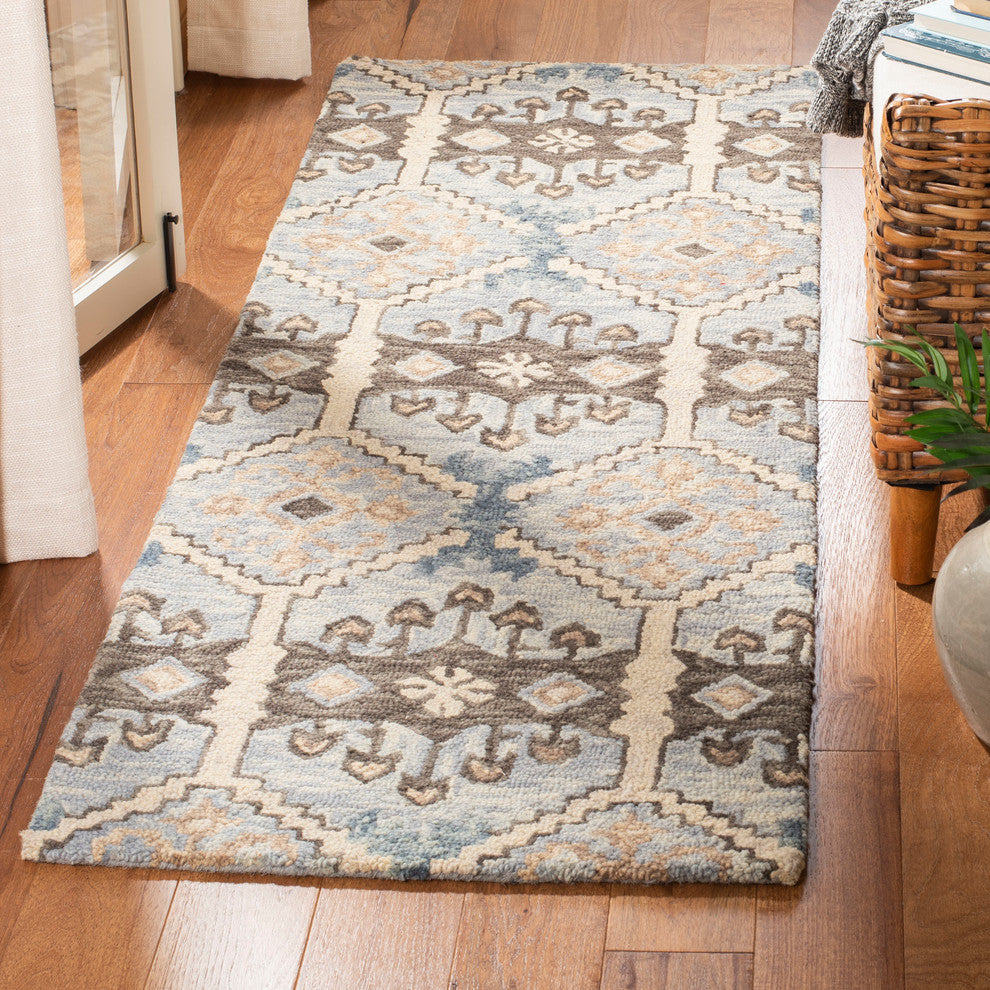 Safavieh Aspen Collection APN512 Rug, Light Blue/Cream, 2'3"x7'