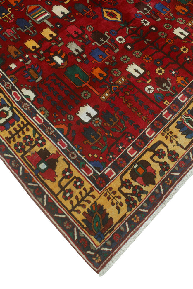 Super Vintage Distressed Malachi Red/Gold Rug, 7'0 x 10'3