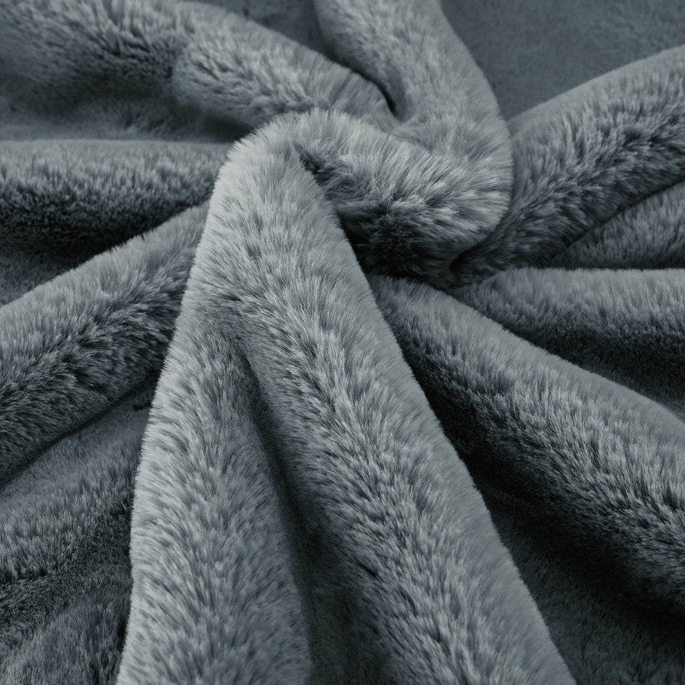 Heavy Faux Fur Throw, Charcoal, 60"x80"