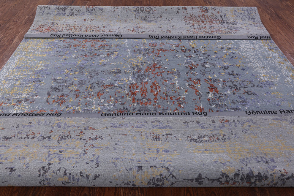 7' 9" X 10' 2" Persian Wool and Silk Handmade Rug Q7092
