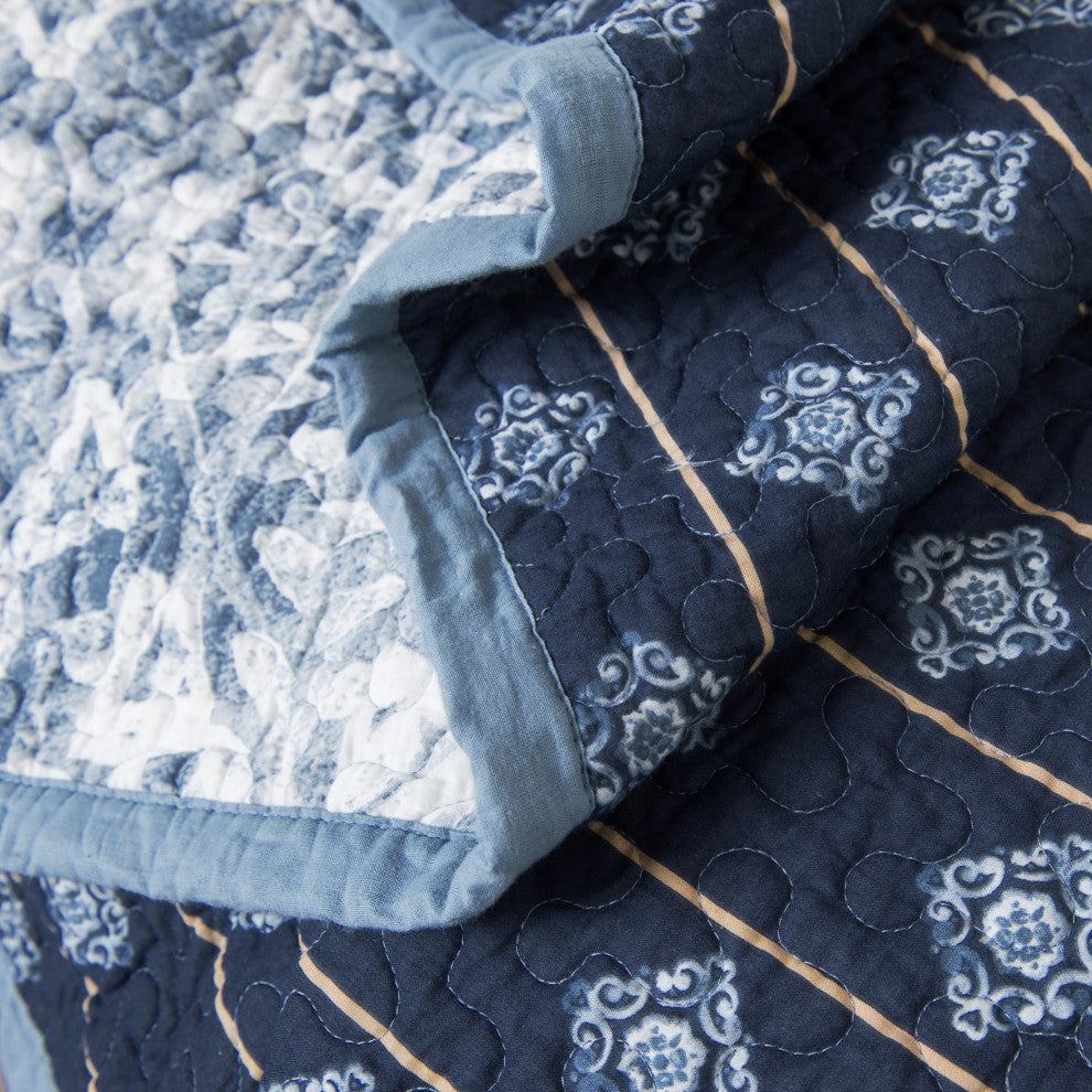 Reversible Skyler Quilt Set, Twin