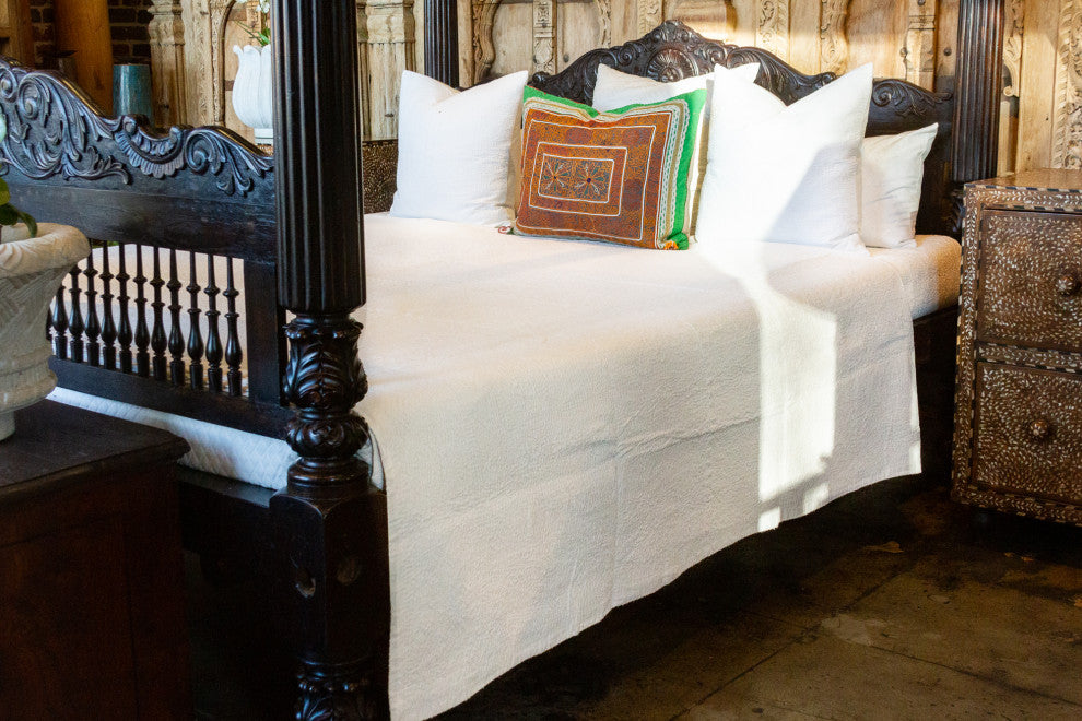 Jennita Embroidered Bed Cover