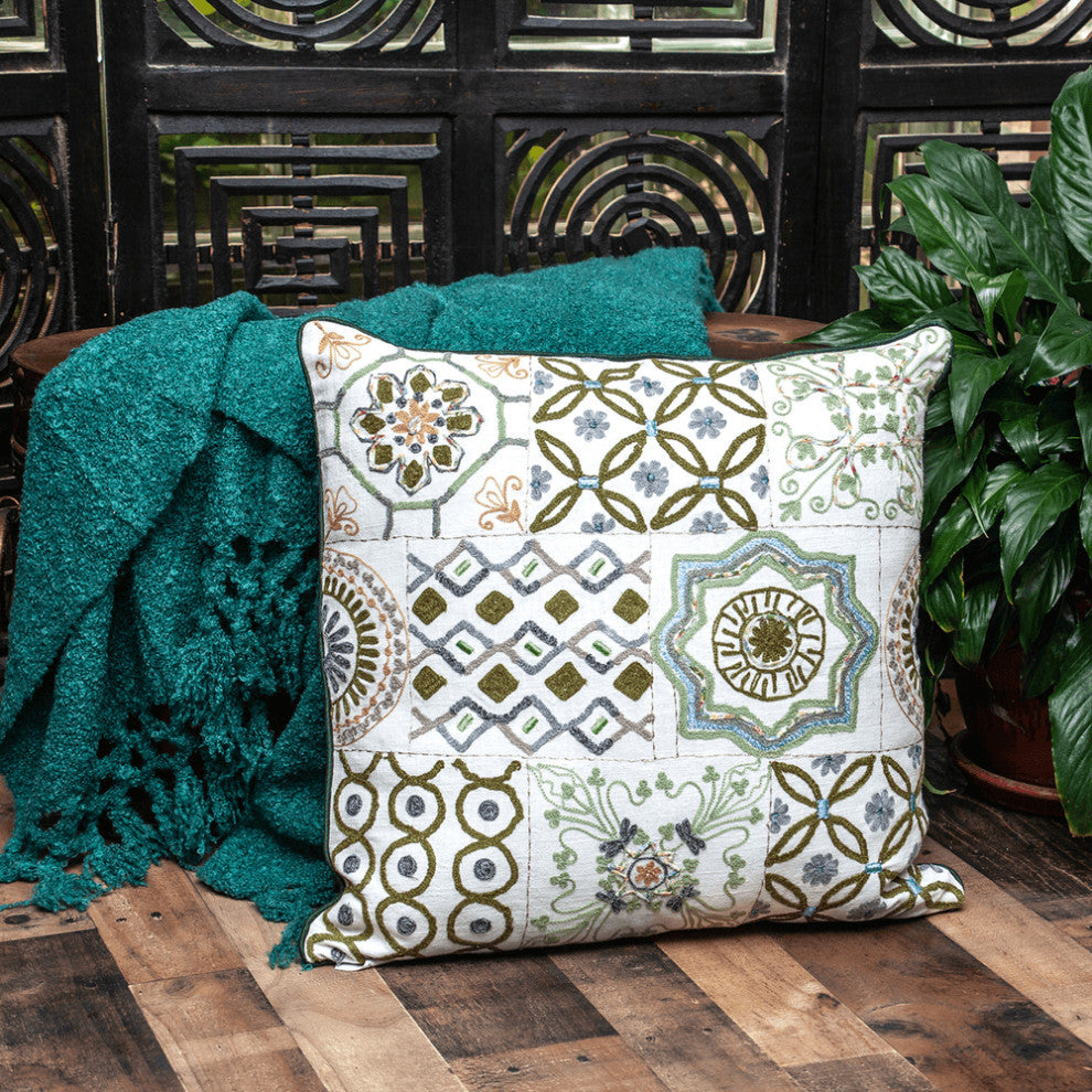 22" off White Cotton Throw Pillow