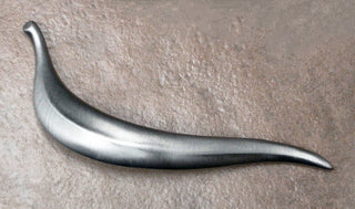 Eucalyptus Leaf Pull, Shiny, Right