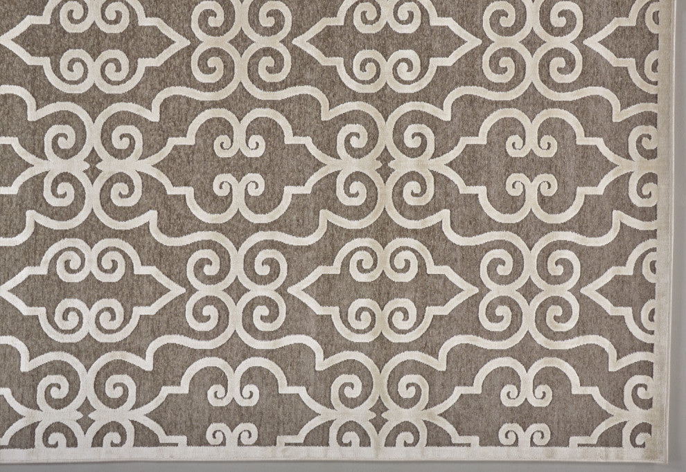 Weave & Wander Soho Zam Soft Chenille Rug, Gray/Ivory, 5'3"x7'6"