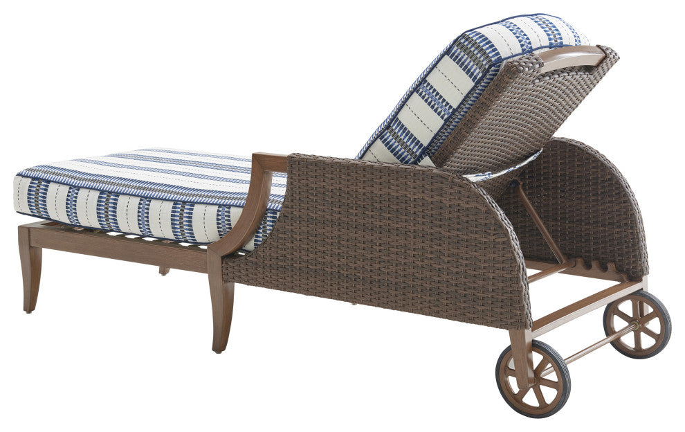Chaise Lounge