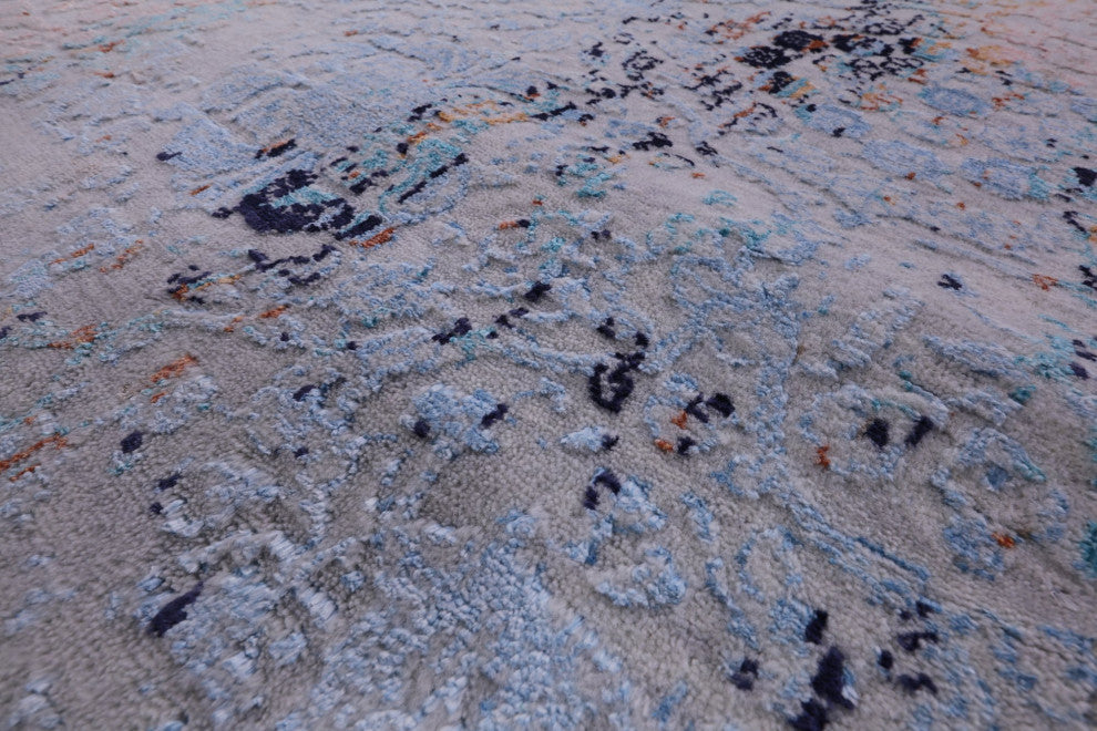 Hand Knotted Modern Wool and Silk Runner Rug 2' 7" X 14' 0" Q11824