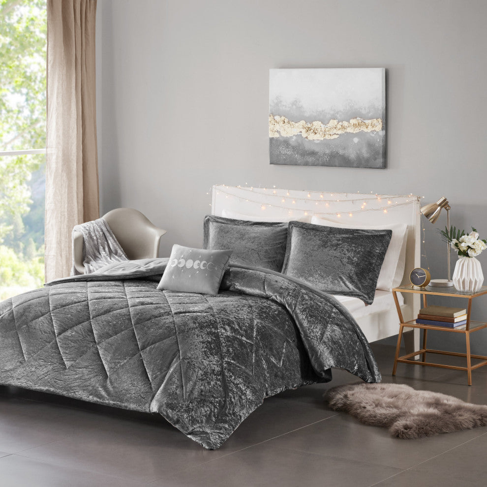 Intelligent Design Felicia Crushed Velvet 4-Piece Comforter Set