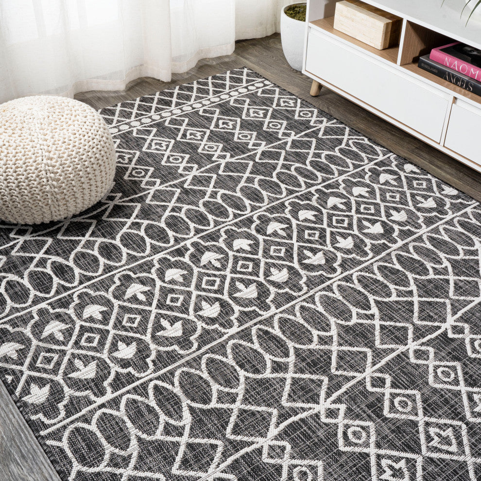 Kafel Tribal Bohemian Indoor/Outdoor Area Rug, Black/Ivory, 5'x8'