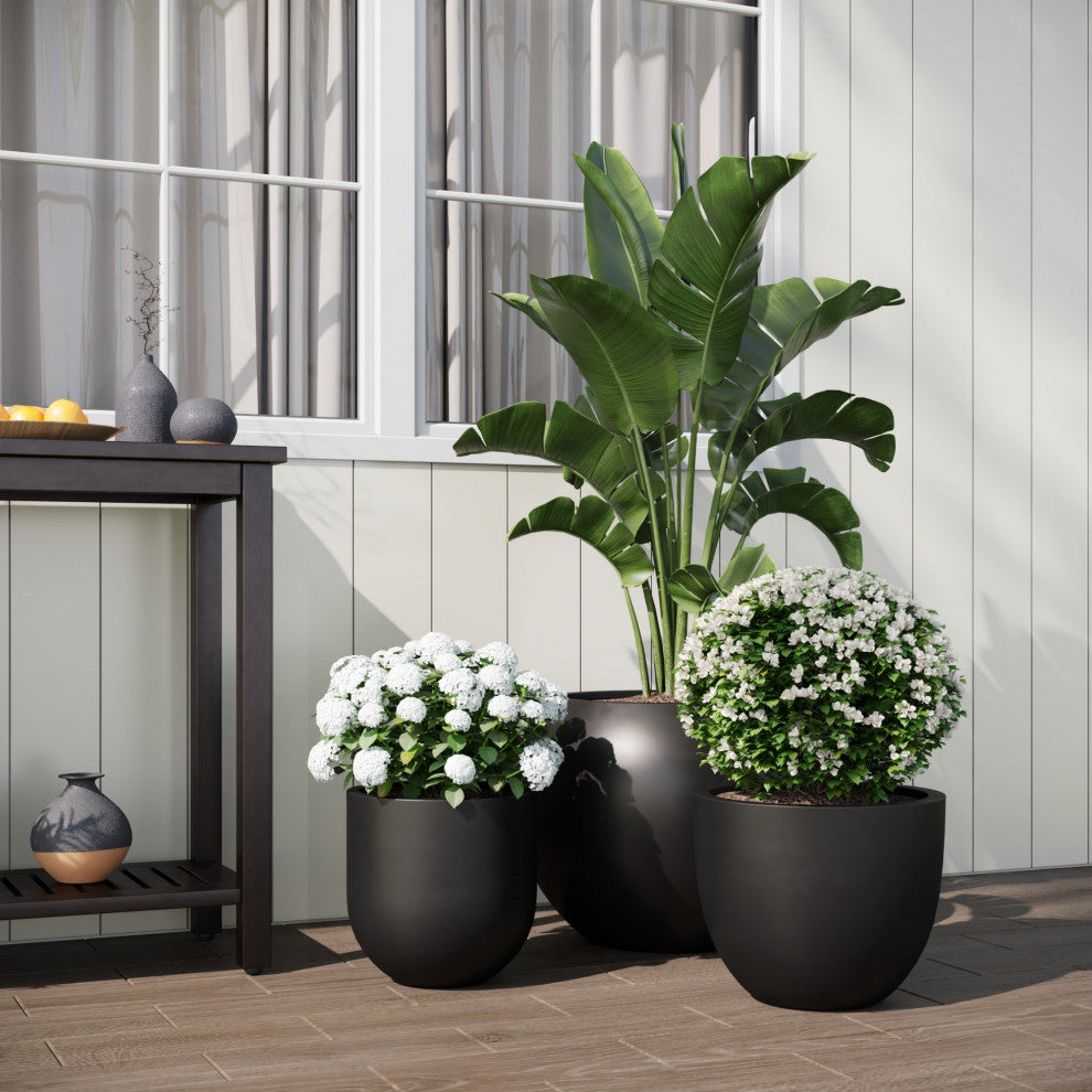 DTY Signature Mount Belford 1-piece Fiberstone Planter, Black, Large