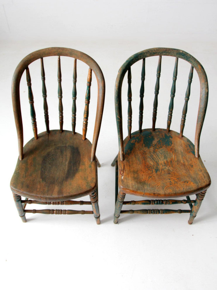Consigned, Antique Windsor Chairs Pair