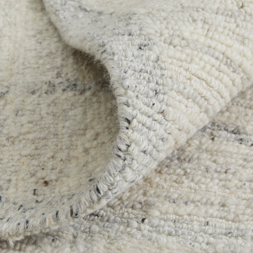 Conor Modern Distressed, Ivory/Gray/Blue, 5'6"x8'6" Area Rug