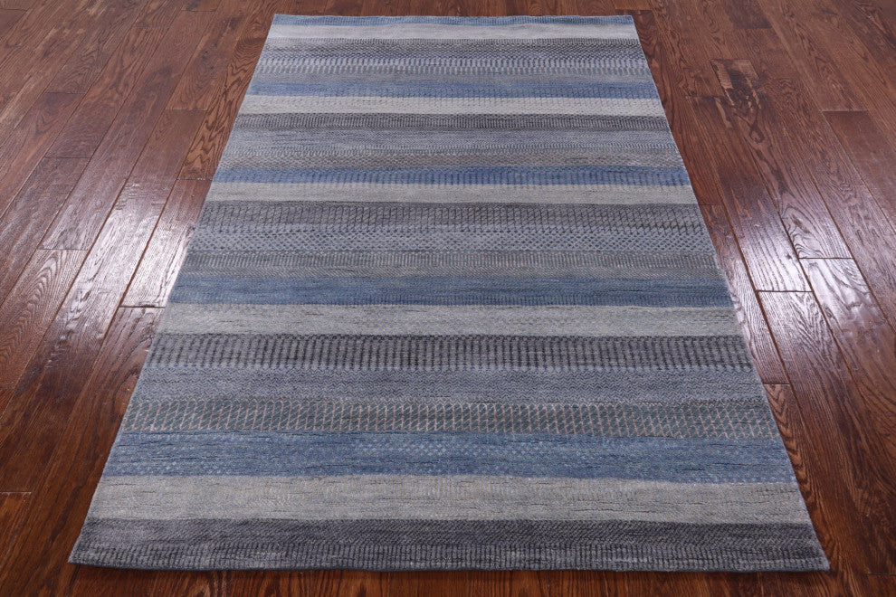 4' 1" X 6' 1" Wool and Silk Handmade Savannah Grass Rug Q11480