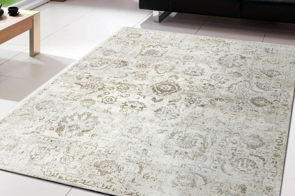 Castilla Ivory And Gray Area Rug, 6.7'x9.6'
