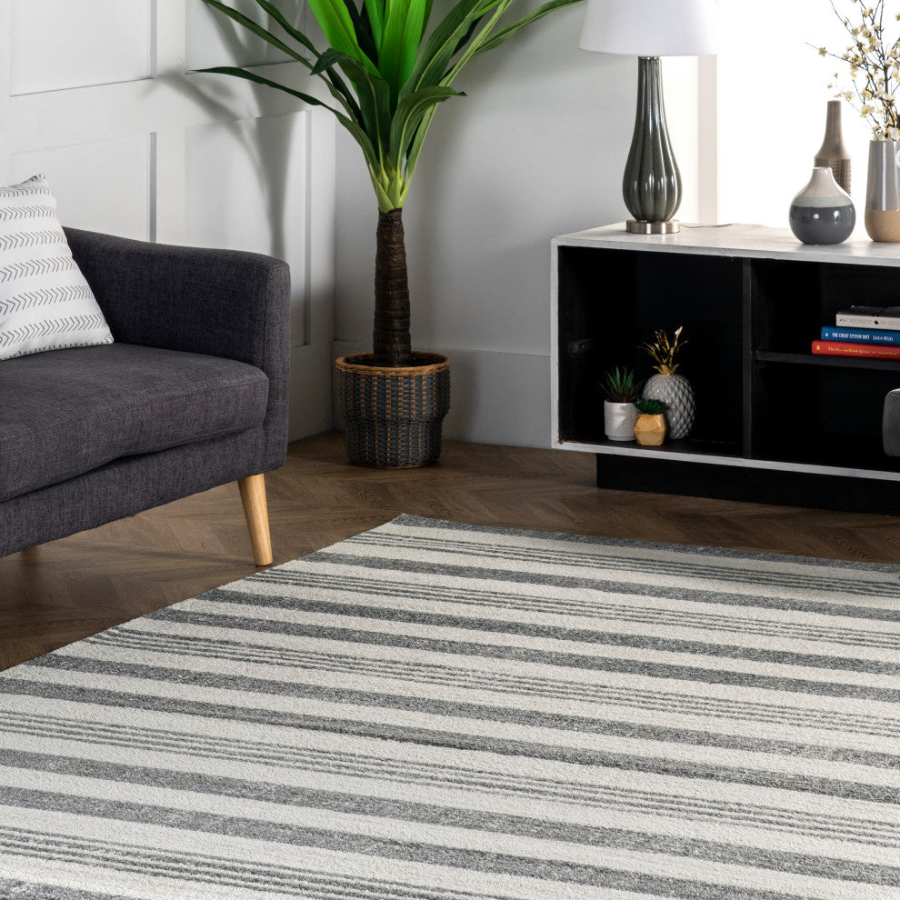 Nuloom Contemporary Geometric Parallels Rug, Grey 5'3"Round