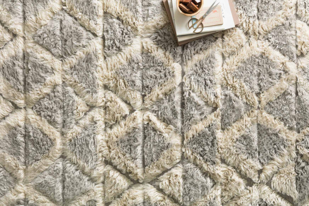 Scandinavian Inspired Wool Hand Loomed Soft Shaggy Hygge Area Rug 5'-