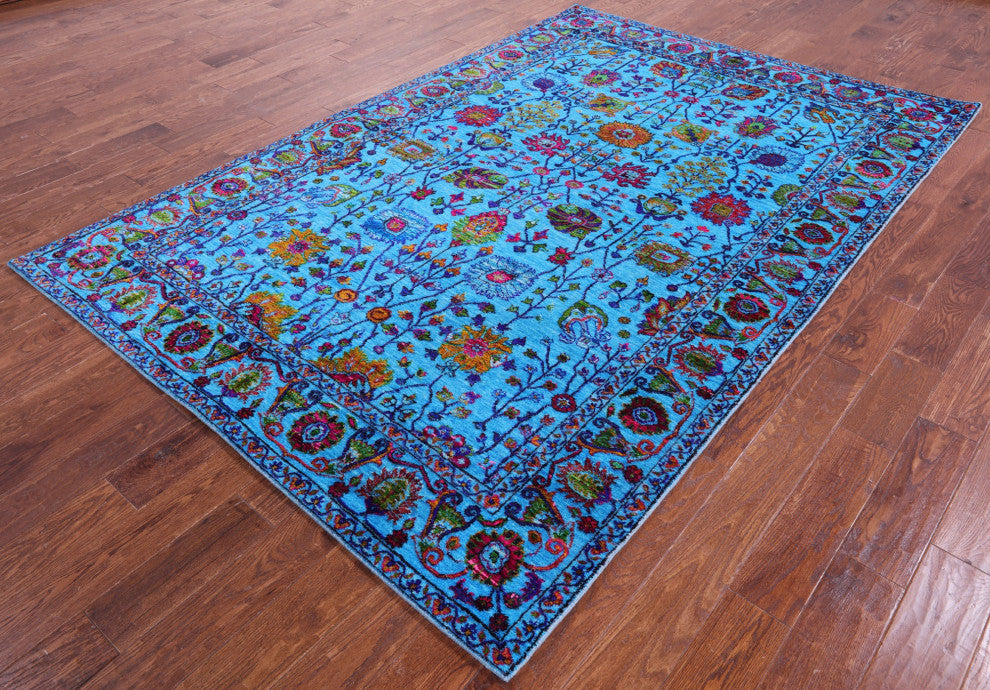 Persian Hand Knotted Wool & Silk Rug 6' 2" X 9' 2" - Q15792