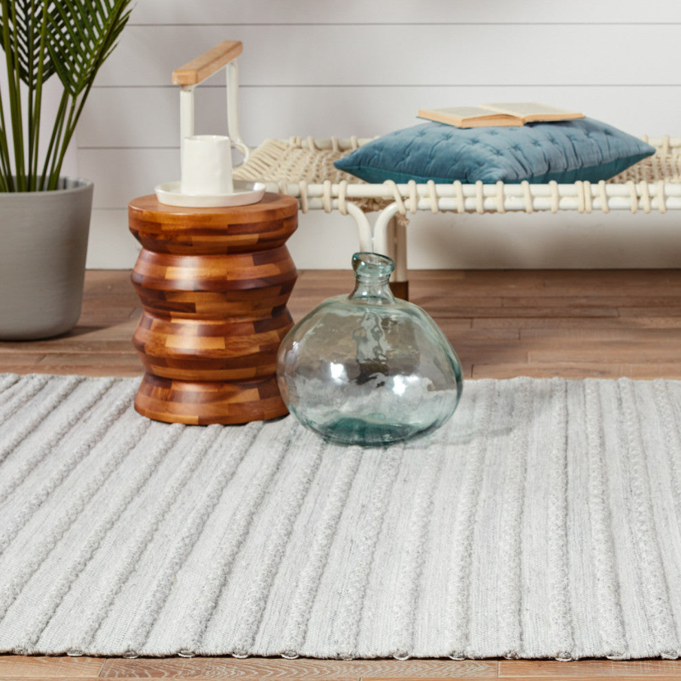 Jaipur Living Torre Indoor/Outdoor Solid Light Gray/Cream Area Rug, 4'x6'