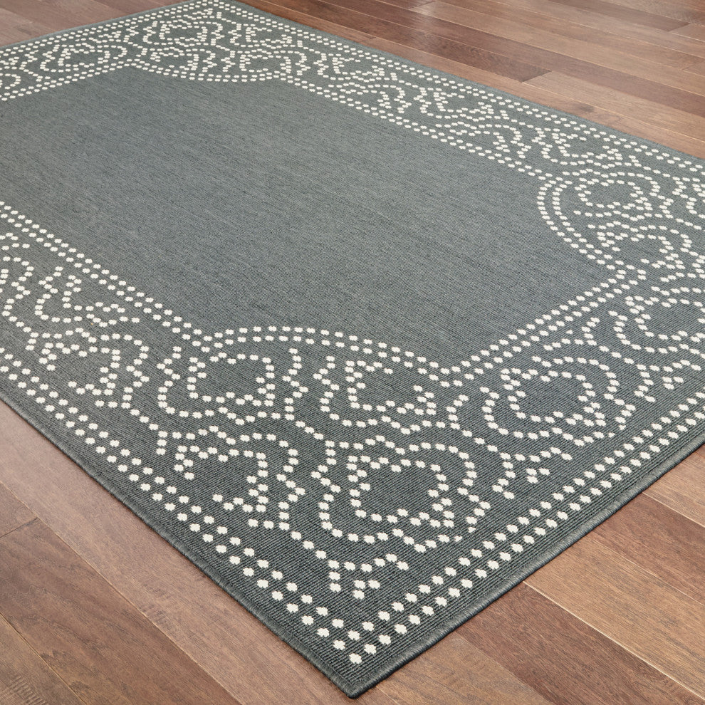 Martinique Intricate Border Grey/ Ivory Indoor/Outdoor Area Rug, 7'10"x10'10"