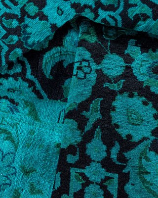 Fine Vibrance, One-of-a-Kind Hand-Knotted Area Rug Green, 4'1"x6'5"