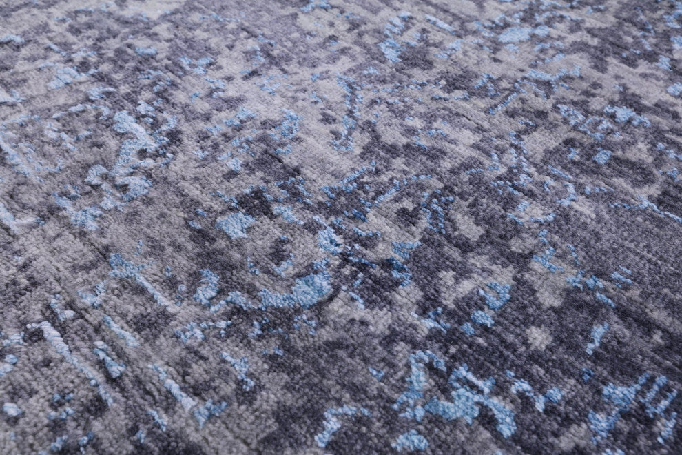 Wool and Silk Persian Hand Knotted Rug 6' 0" X 8' 11" Q6951