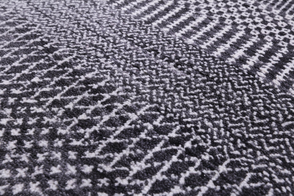 2' 7" X 10' 2" Hand Knotted Savannah Grass Wool and Silk Runner Rug Q11964