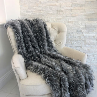 Wolf Faux Fur Gray Luxury Throw