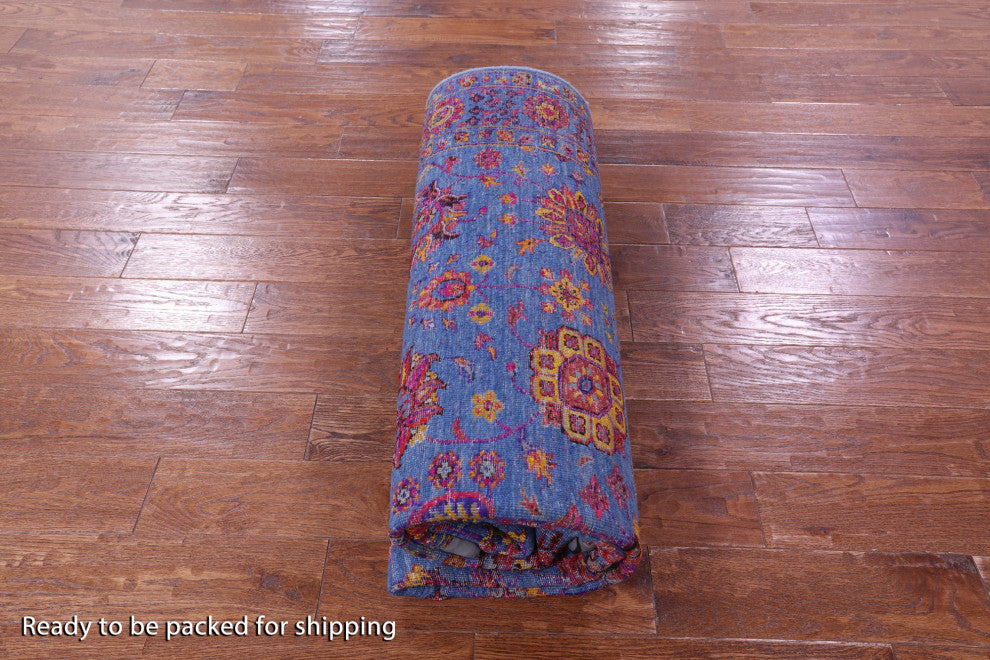 6' 1" X 9' 4" Persian Hand Knotted Wool & Silk Rug - Q15979