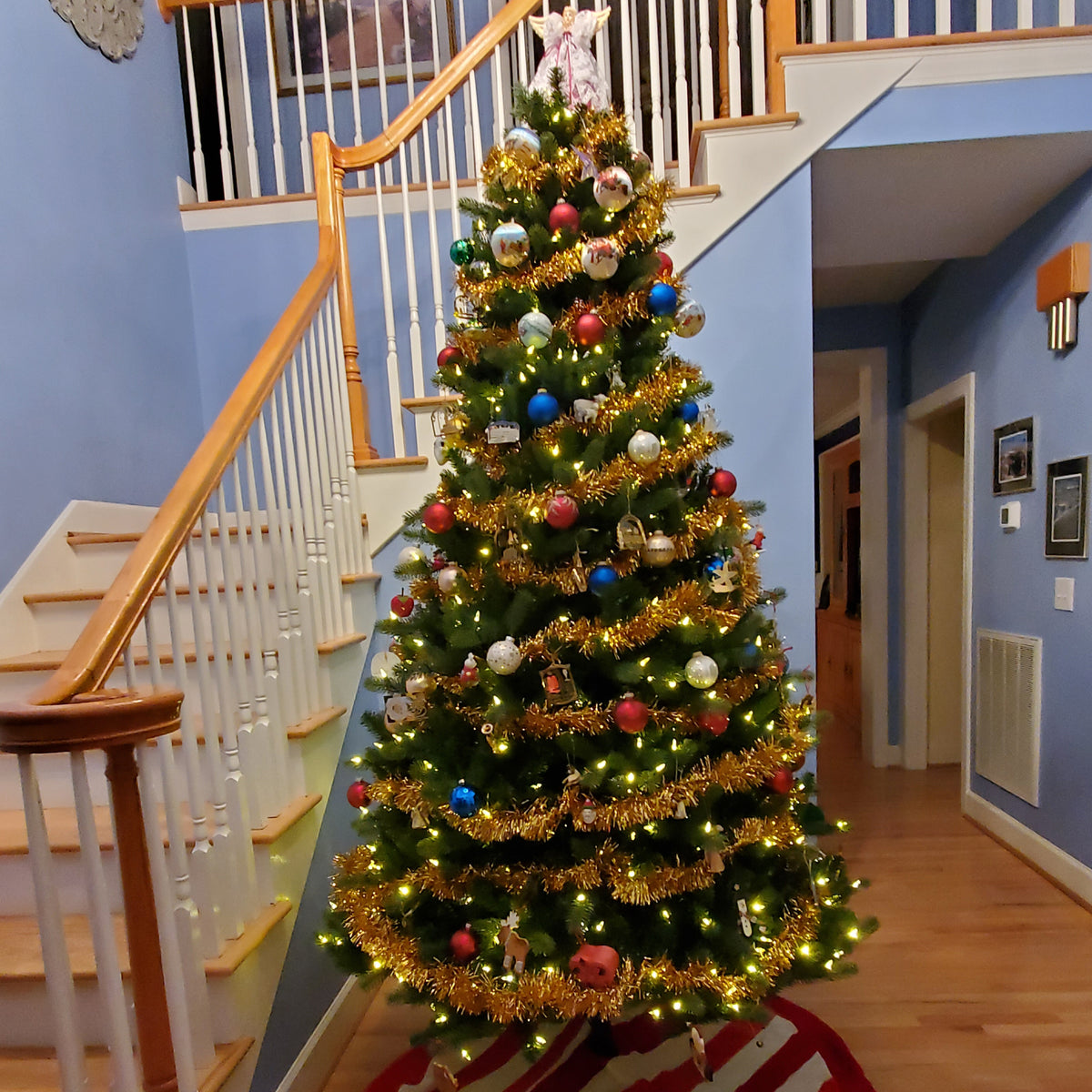 Artificial Shiny Tinsel Christmas Garland 25'x3" Gold