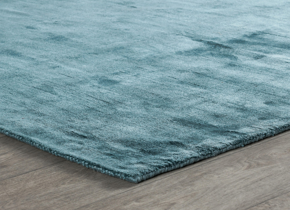 Classic Home Berlin Distressed Glacier Blue 8x10 Rug