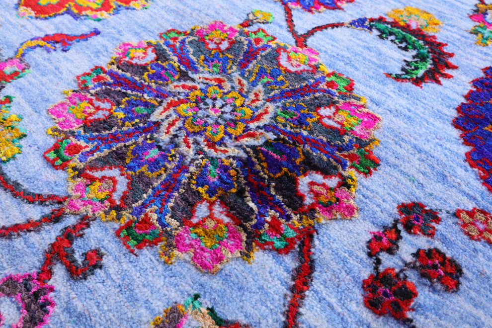 6' 0" X 8' 11" Persian Wool & Silk Handmade Rug - Q14924