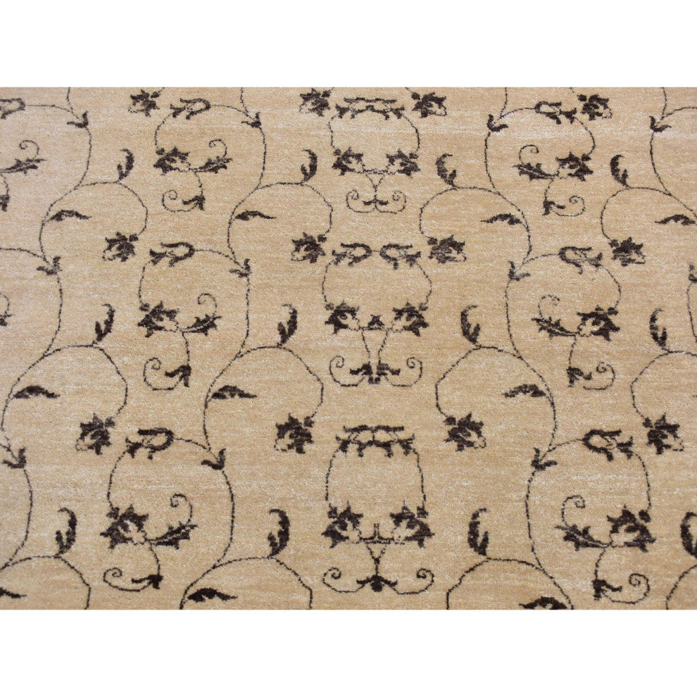 Beige scroll and branch design Hand Knotted Pure Wool Oriental Rug 4'7"x6'4"