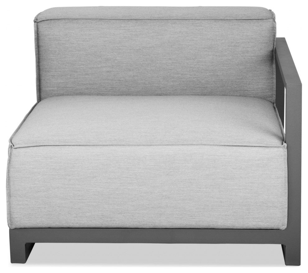 37" X 41" X 29" Aluminum Armed Chair