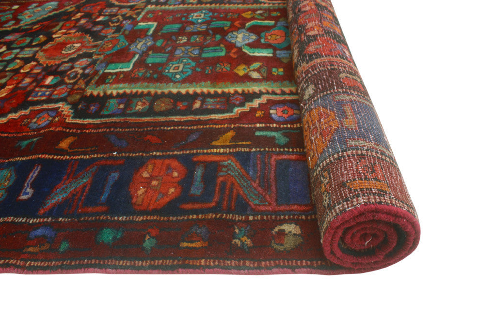 Fine Vintage Distressed Winfred Burgundy/Charcoal Rug, 5'1x8'11