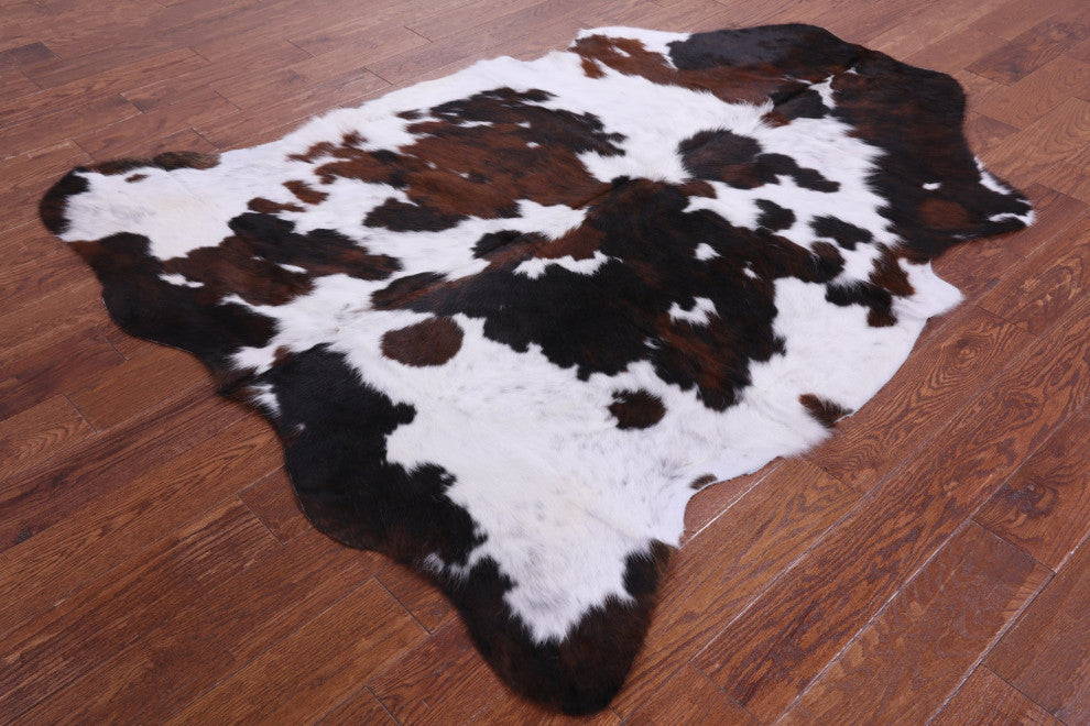 6' 6" X 5' 4" Natural Cowhide Rug C2260