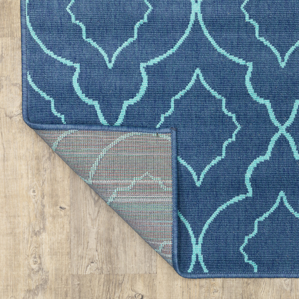 Madelina Lattice Navy and Blue Indoor or Outdoor Area Rug, 1'10"x2'10"