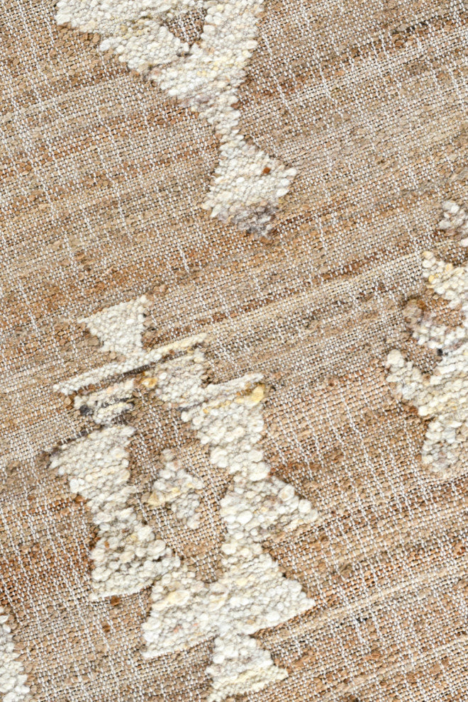 Classic Home Raposa Natural/Ivory 5x8 Rug