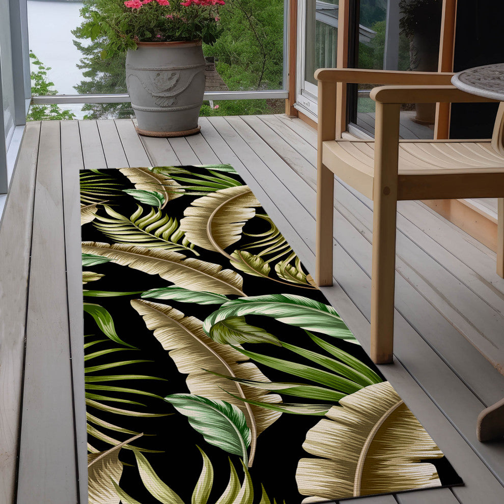 Indoor/Outdoor Tropics TC1 Black Machine Washable 2'3" x 7'6" Runner Rug